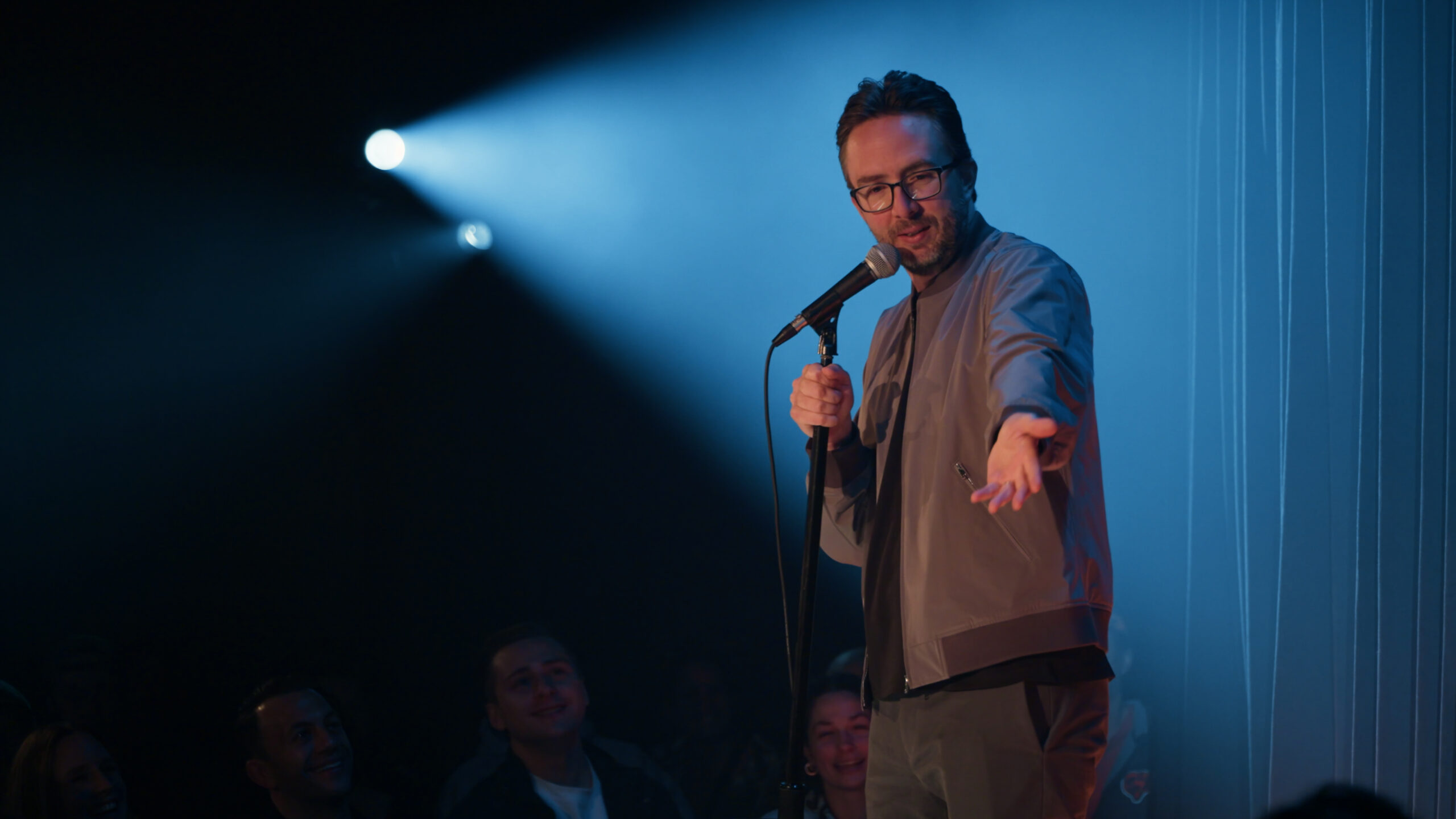 Joe List performing on tour